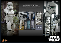 Stormtrooper with Death Star Environment Sixth Scale Collectible Set - Star Wars (Hot Toys)