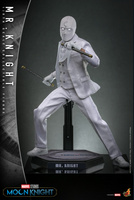 
              Mr. Knight Sixth Scale Figure Hot Toys
            