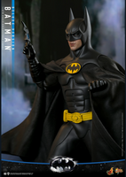 
              Batman (Deluxe Version) Sixth Scale Figure by Hot Toys MMS770
            