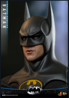
              Batman (Deluxe Version) Sixth Scale Figure by Hot Toys MMS770
            