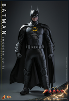 
              Batman MMS712 (Modern Suit) Sixth Scale Figure by Hot Toys
            